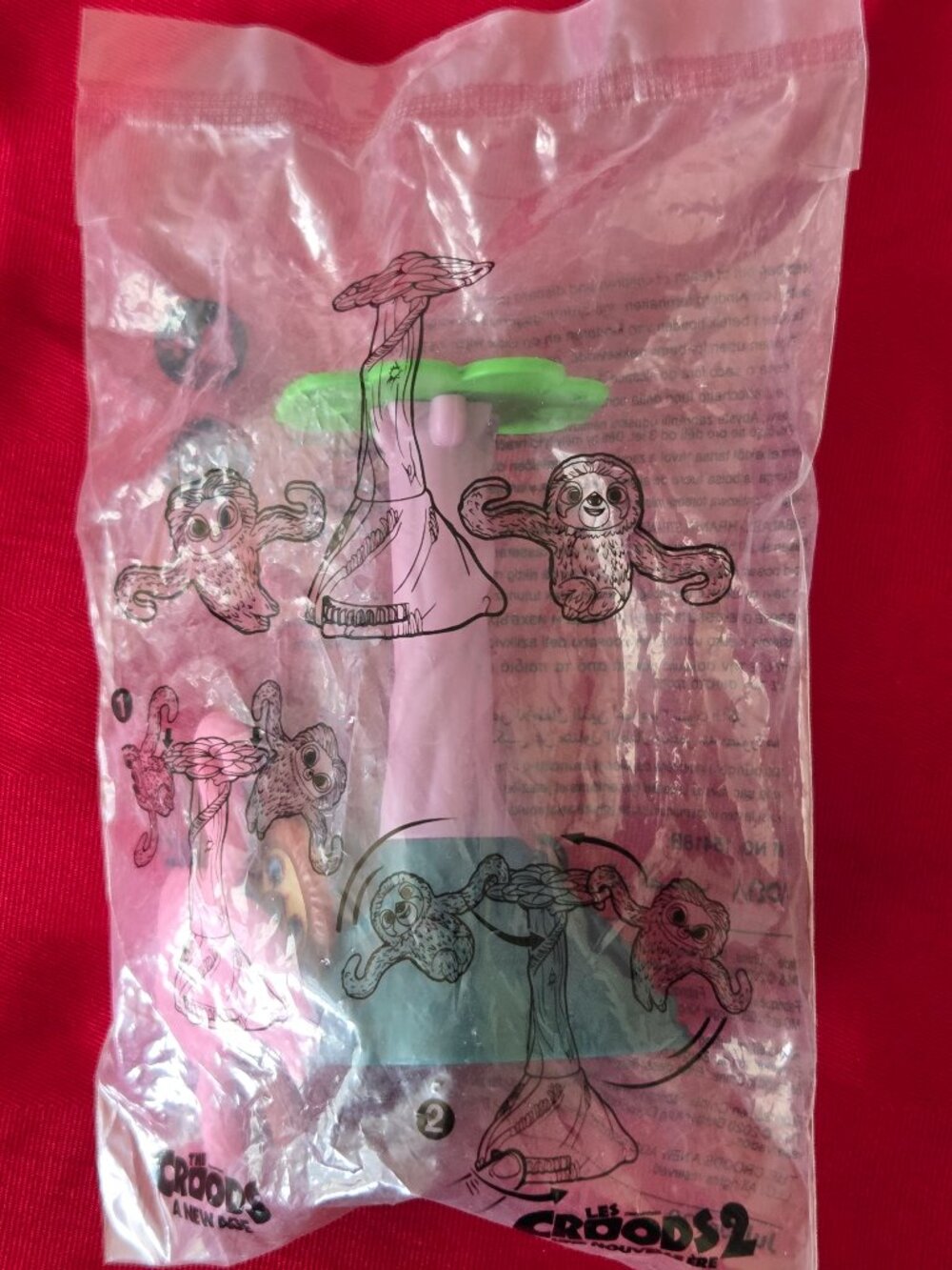 2020 THE CROODS 2, A NEW AGE, PUNCH MONKEY TOY, MINT IN THE PACKAGE!!!